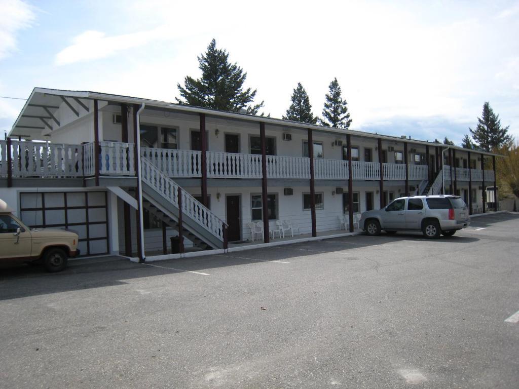 Mountain Springs Motel Radium Hot Springs Esterno foto
